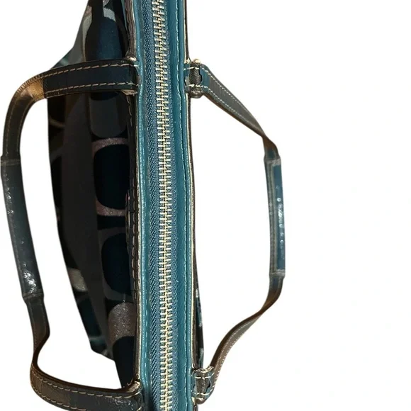 Coach - Blue and Silver Bag - Small Canvas - 14 inch length and 9 inches height - Picture 4 of 10